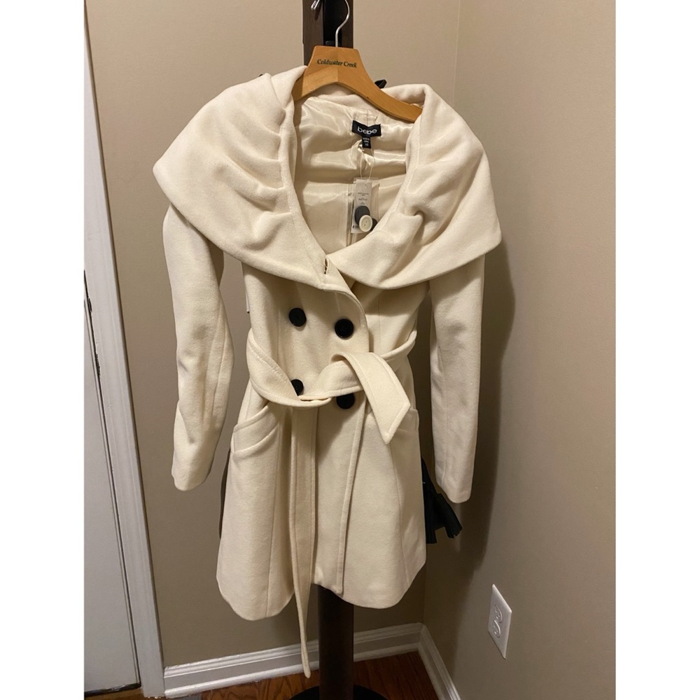 Bebe coat